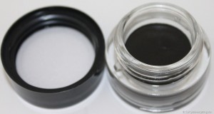 catricegeleyeliner050goldiehawn3