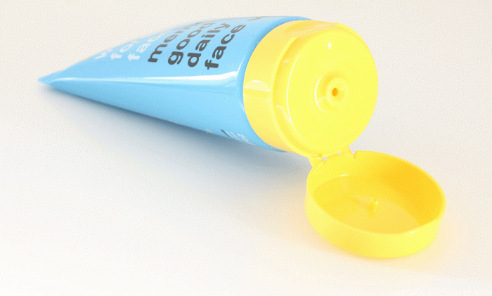 anatomicalsweneverforgetafacememorablydailyfacewash5