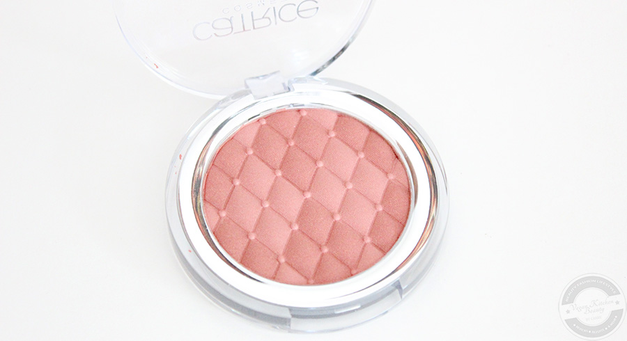 catriceilluminatingblushiamnutsaboutyou2
