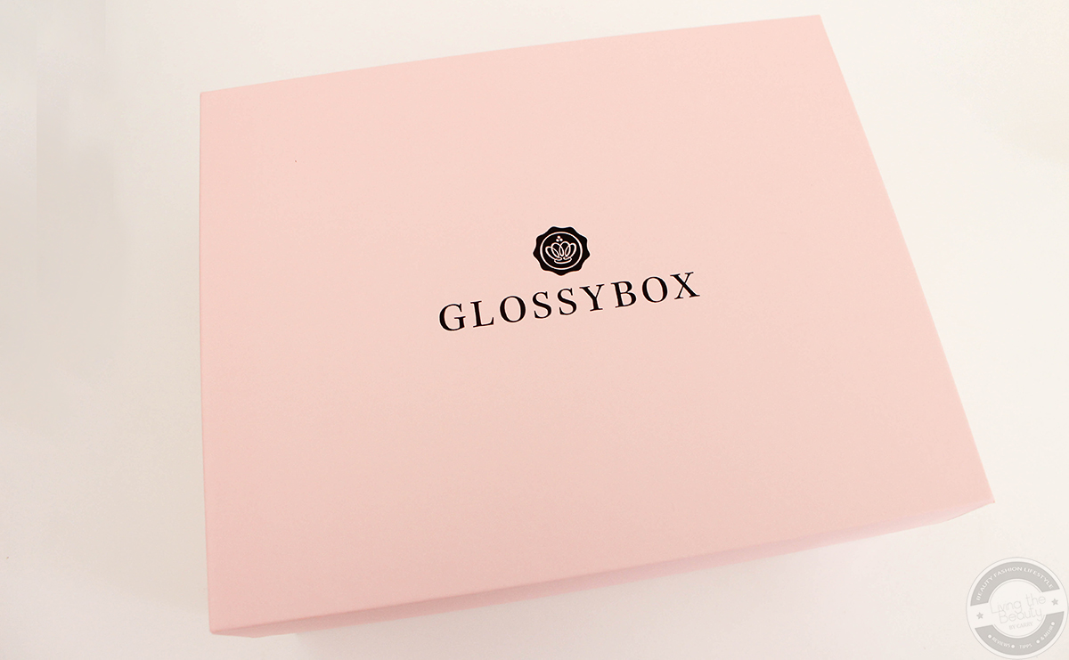 glossybox-juni-2015-maritim-1