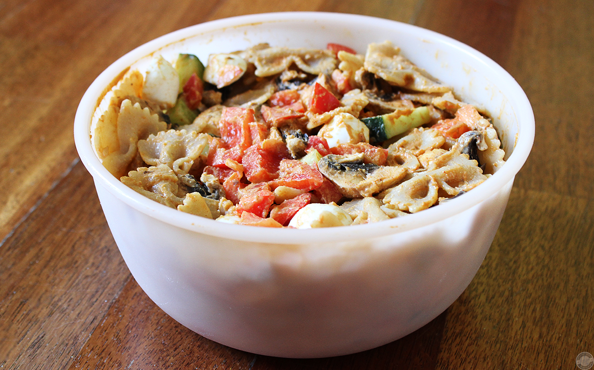 asiatischer-nudelsalat-mit-erdnussdressing