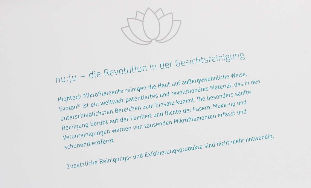 nuju-gesichtsreinigung-tuch-1 nuju Gesichtsreinigungstuch - Damit geht's ab! nuju-gesichtsreinigung-tuch-2 nuju Gesichtsreinigungstuch - Damit geht's ab! nuju-gesichtsreinigung-tuch-3 nuju Gesichtsreinigungstuch - Damit geht's ab! nuju-gesichtsreinigung-tuch-4 nuju Gesichtsreinigungstuch - Damit geht's ab!